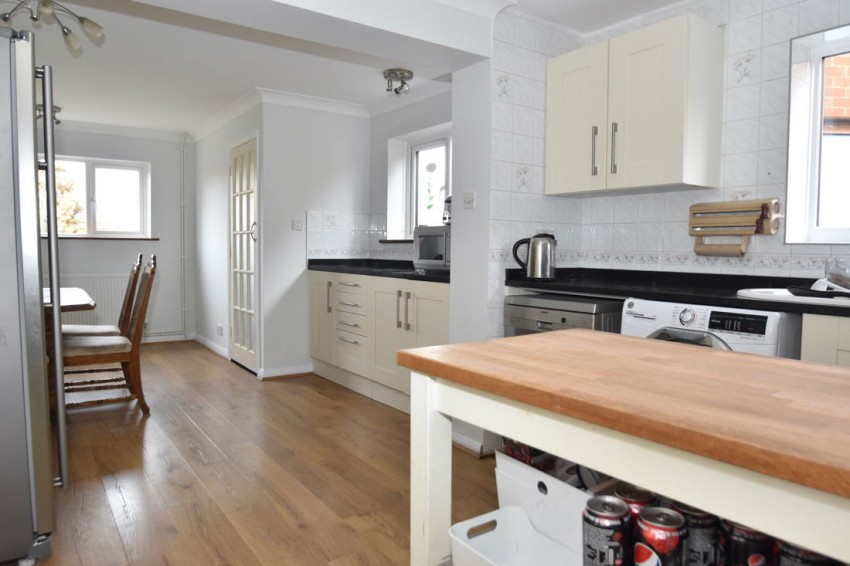 Images for The Close, Woodcote