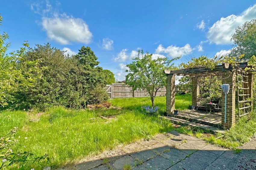 Images for The Close, Woodcote