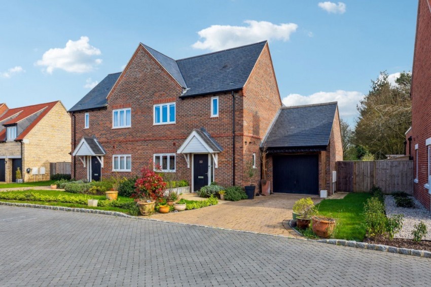 Images for Six Acres, Warborough