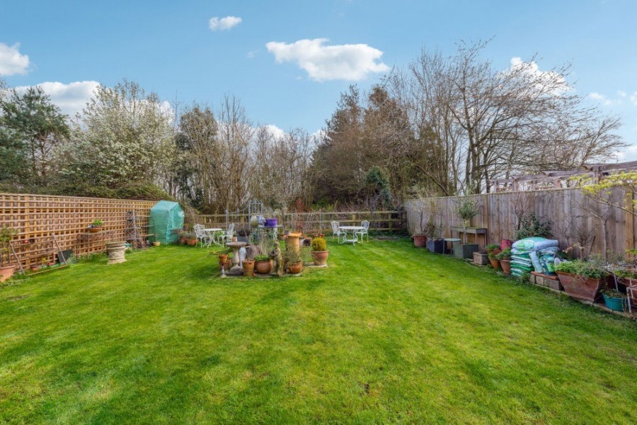 Images for Six Acres, Warborough