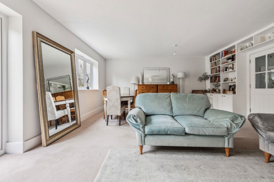 Images for Six Acres, Warborough