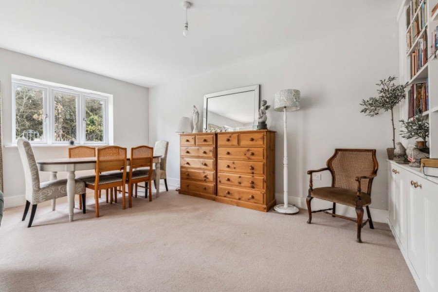 Images for Six Acres, Warborough