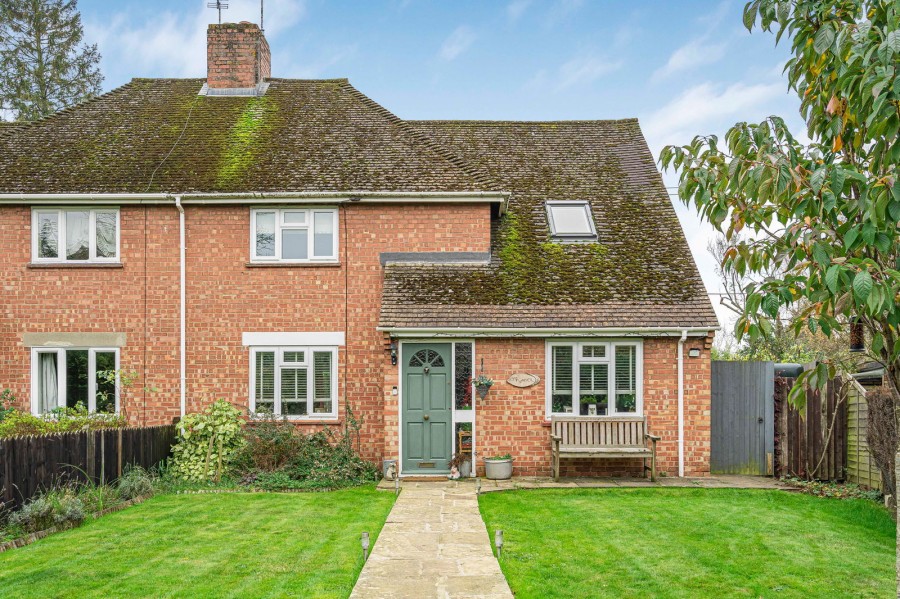Images for Weller Close, Berrick Salome