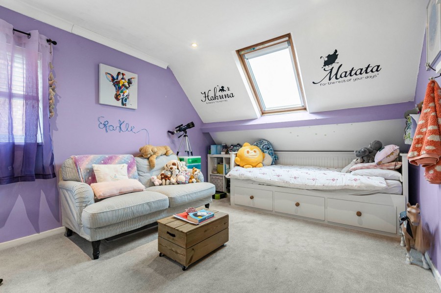 Images for Weller Close, Berrick Salome