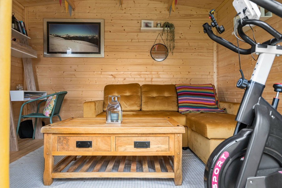 Images for Weller Close, Berrick Salome