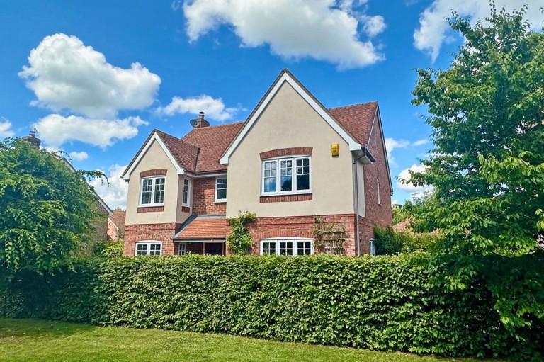 View Full Details for Saxon Court, Benson, OX10 6RZ