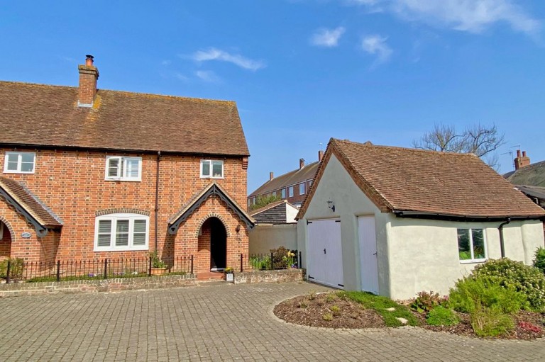 View Full Details for Malthouse Lane, Dorchester on Thames