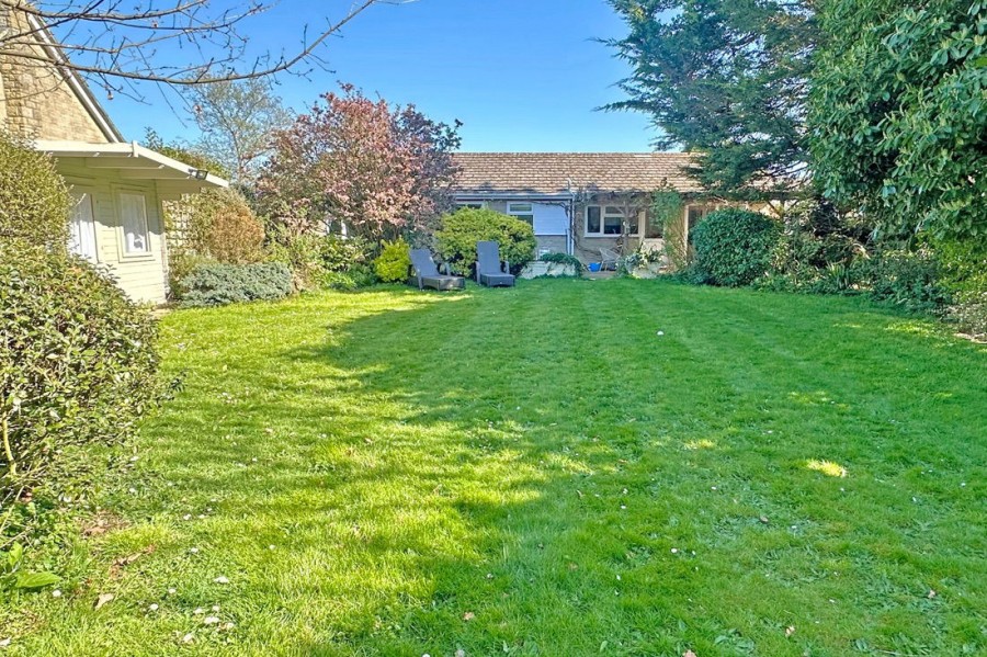 Images for Plough Close, Shillingford, OX10 7EX