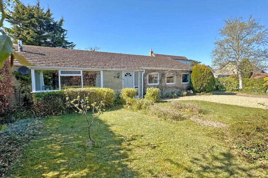 Images for Plough Close, Shillingford, OX10 7EX