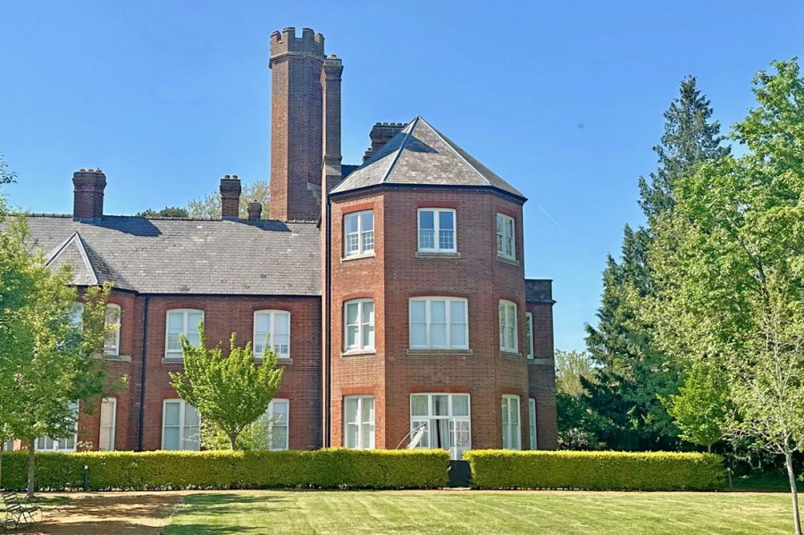 Images for Frilsham Court, Cholsey, Oxfordshire, OX10 9GA