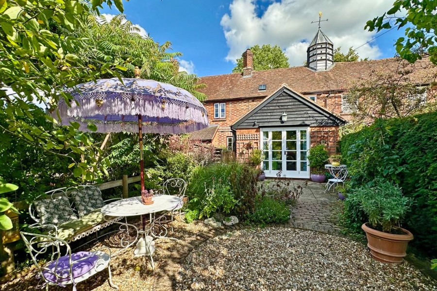 Images for Knightsbridge Lane, Pyrton