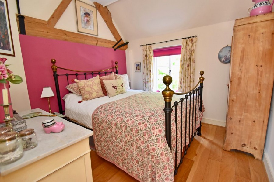 Images for Knightsbridge Lane, Pyrton