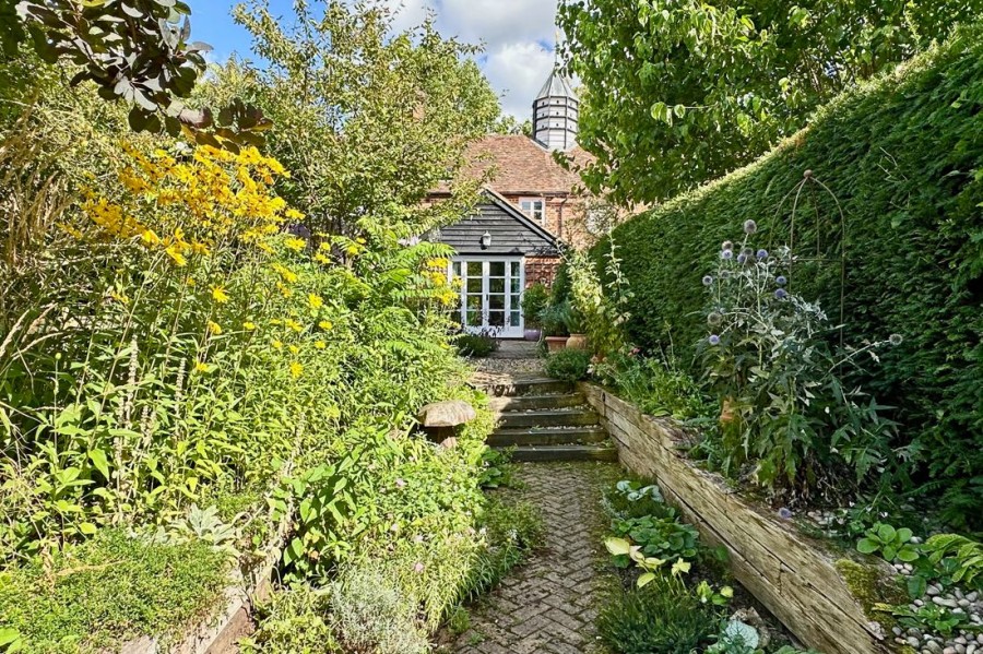 Images for Knightsbridge Lane, Pyrton
