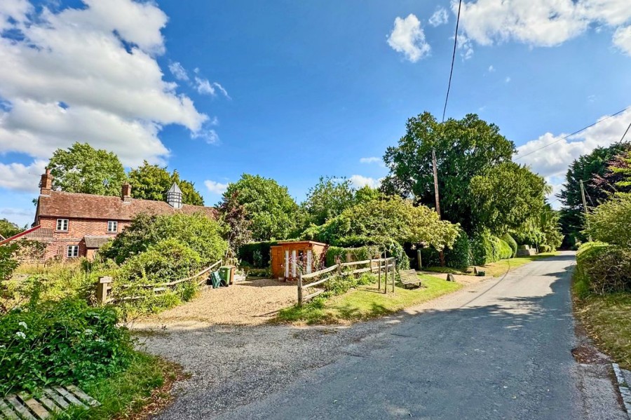 Images for Knightsbridge Lane, Pyrton