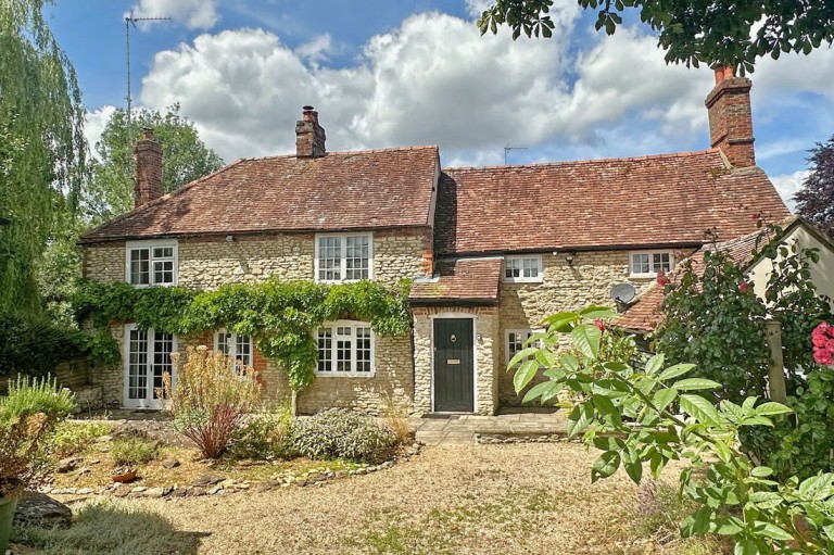 View Full Details for The Green North, Warborough