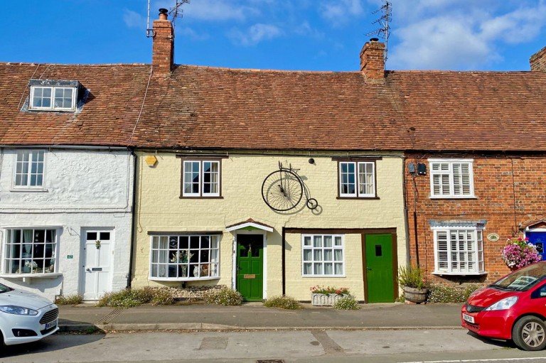 View Full Details for The Street, Crowmarsh Gifford