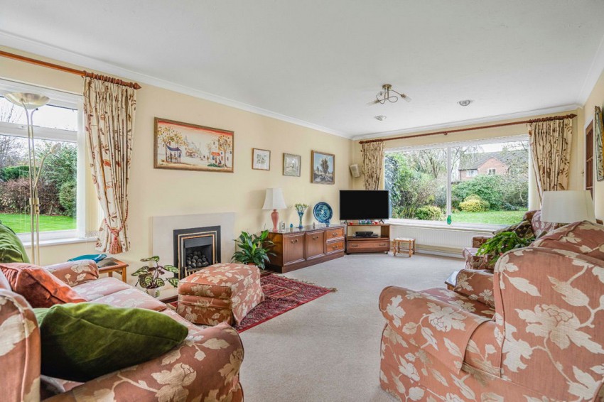 Images for High Street, North Moreton