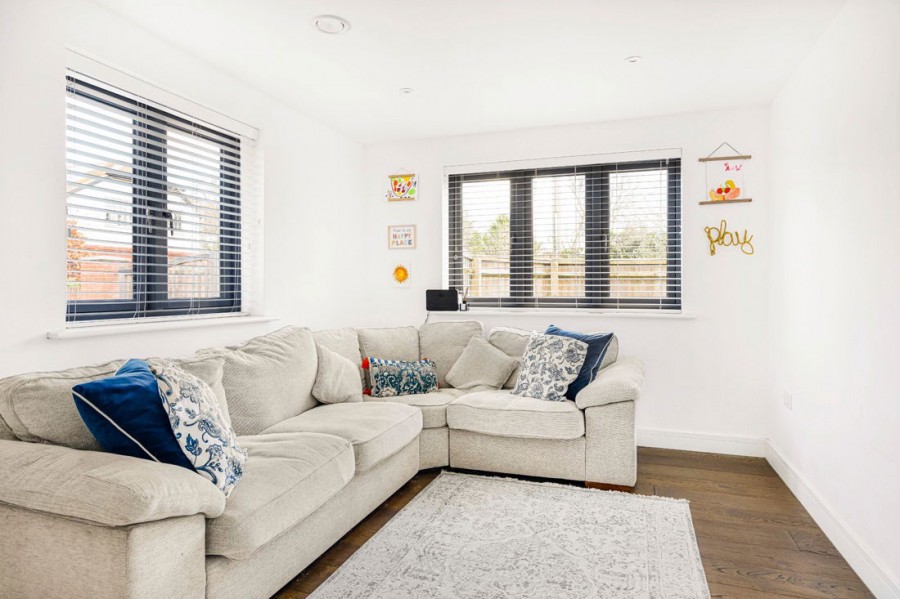 Images for Willow Court Lane, Moulsford