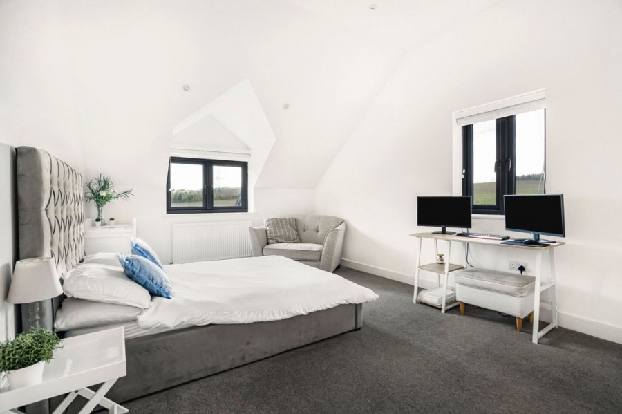 Images for Willow Court Lane, Moulsford