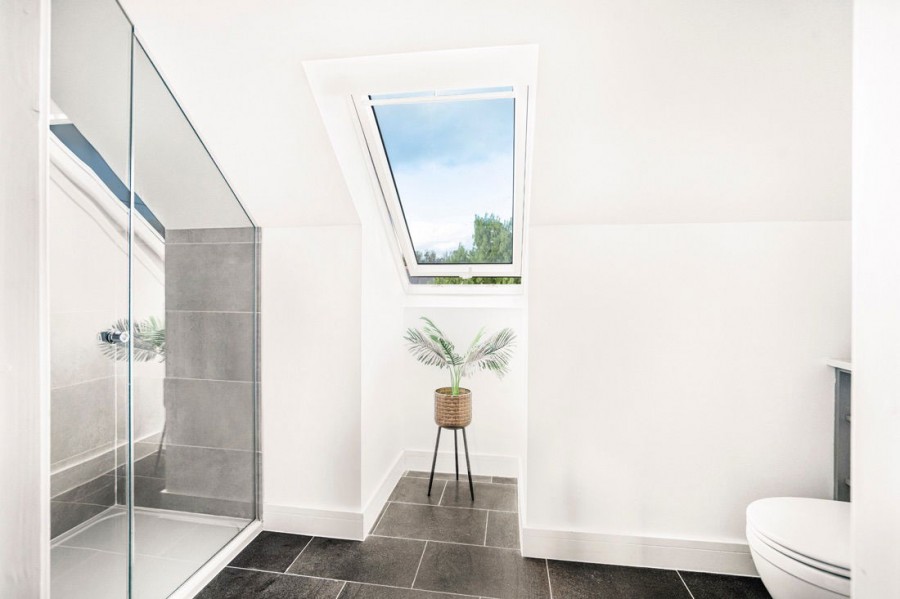 Images for Willow Court Lane, Moulsford