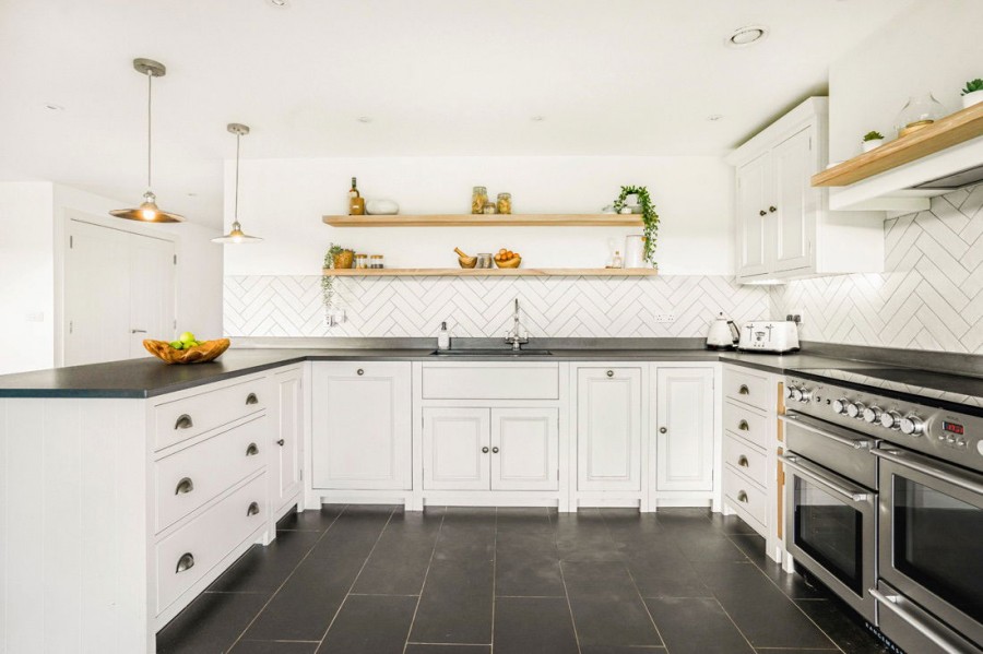 Images for Willow Court Lane, Moulsford