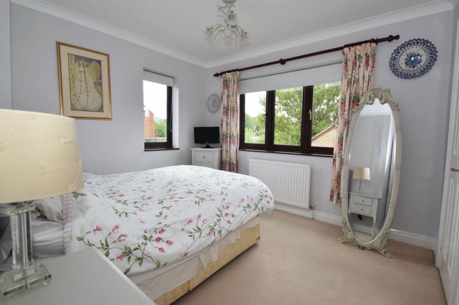 Images for Robert Sparrow Gardens, Crowmarsh Gifford
