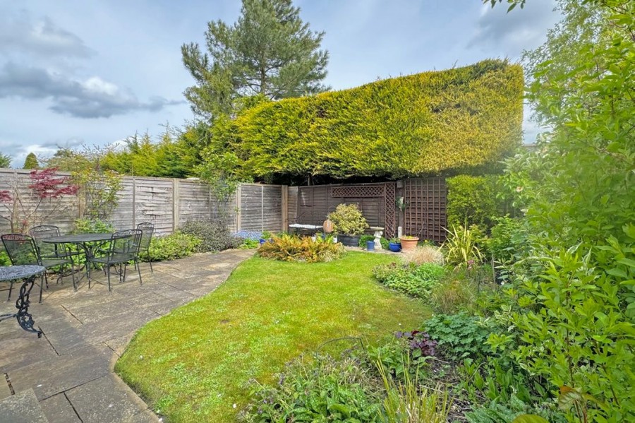 Images for Robert Sparrow Gardens, Crowmarsh Gifford