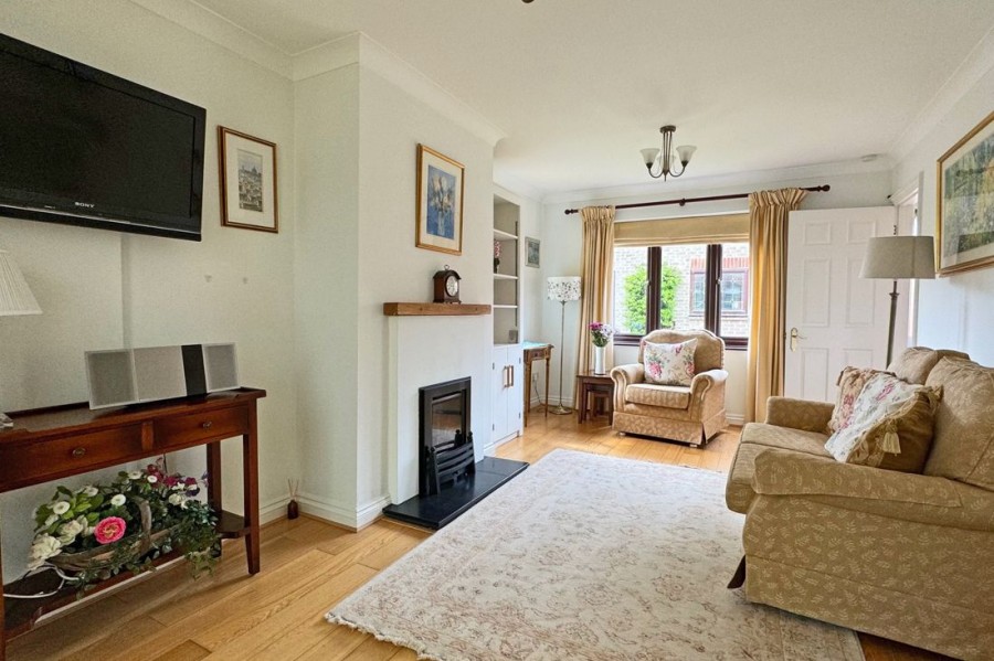 Images for Robert Sparrow Gardens, Crowmarsh Gifford