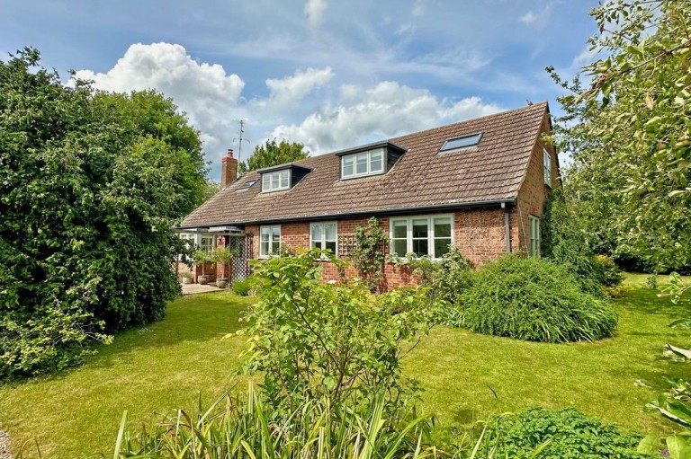 View Full Details for Hammer Lane, Warborough