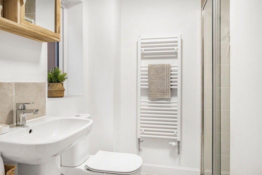 Images for Cotel Close, Benson