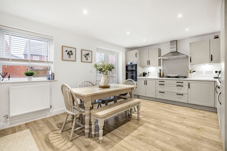 Images for Cotel Close, Benson