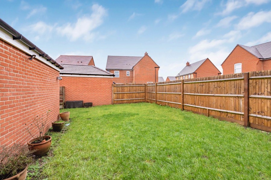 Images for Cotel Close, Benson