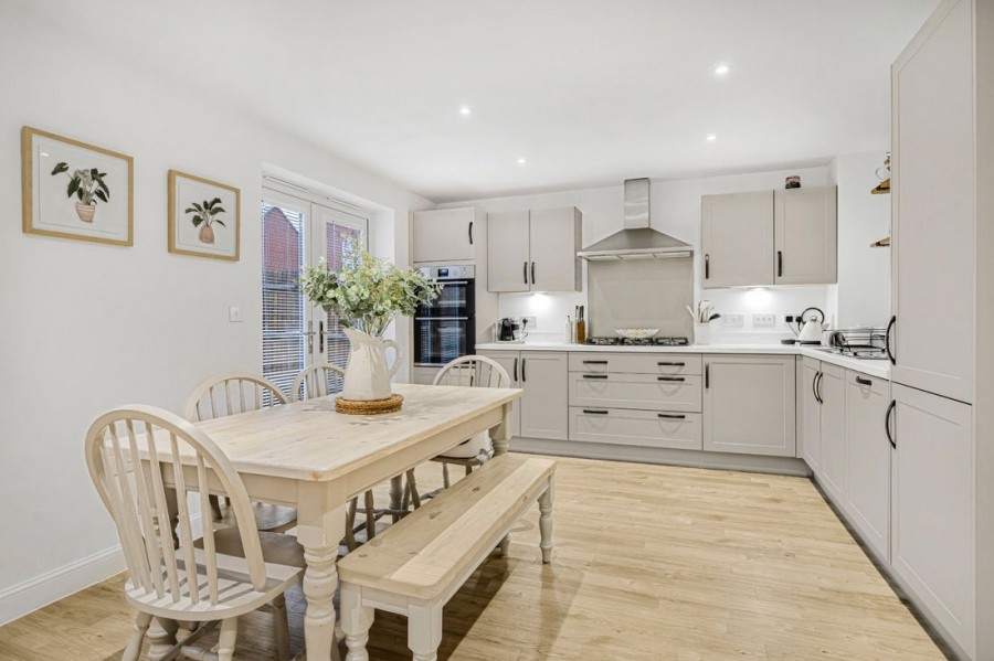Images for Cotel Close, Benson