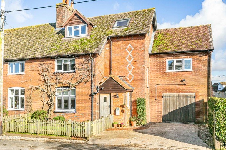 View Full Details for Newbury Lane, Compton