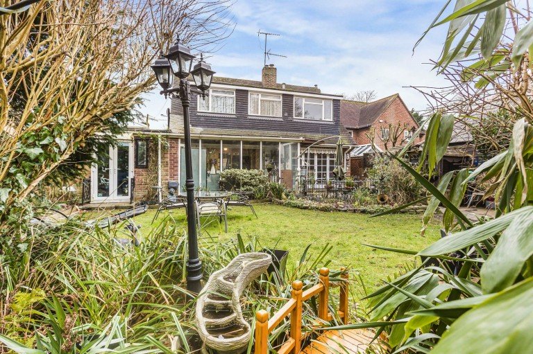 View Full Details for The Street, Ewelme, Wallingford, OX10 6HQ