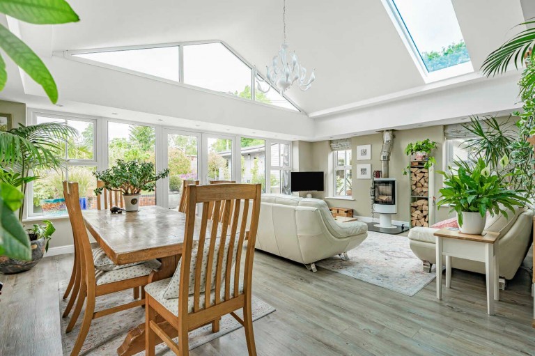 View Full Details for Brightwell Upperton, Watlington