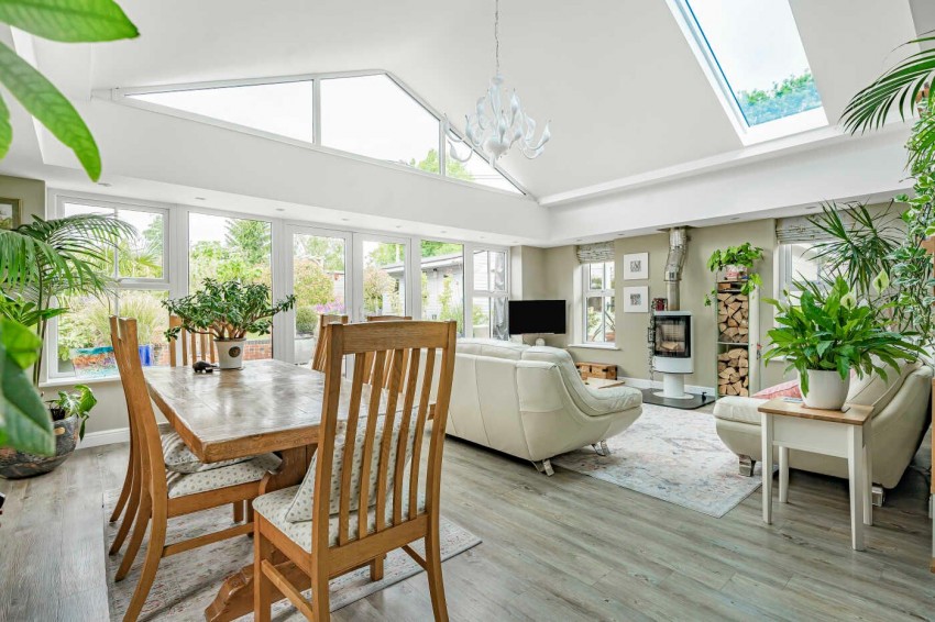 Images for Brightwell Upperton, Watlington