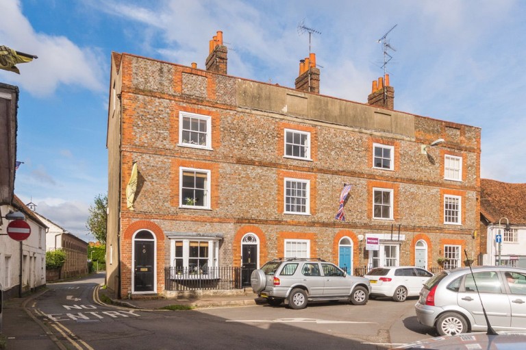 View Full Details for St. Leonards Square, Wallingford