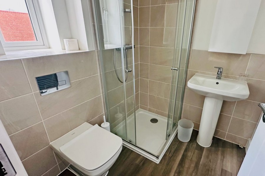 Images for Six Acres, Warborough, Oxfordshire, OX10 7BS