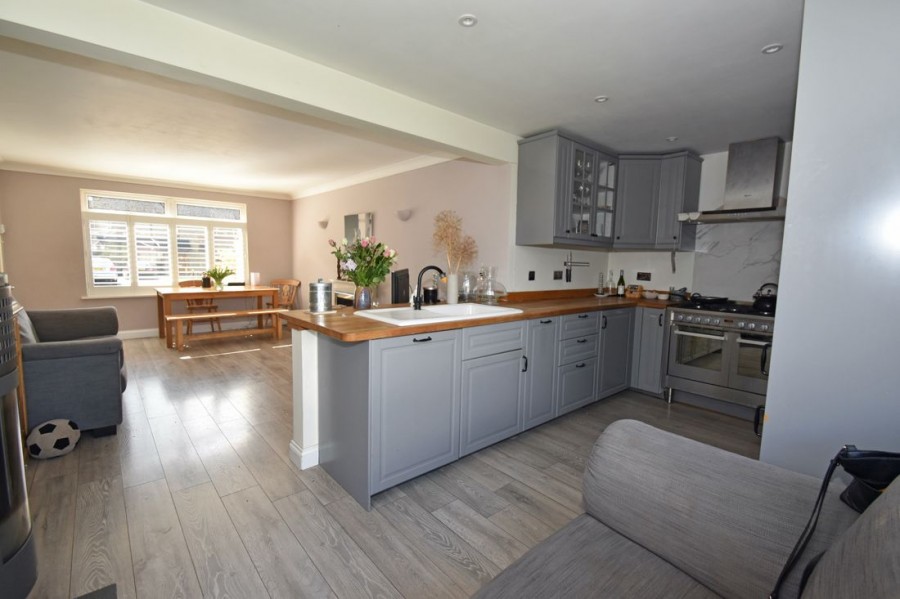 Images for West Chiltern, Woodcote, RG8 0SG