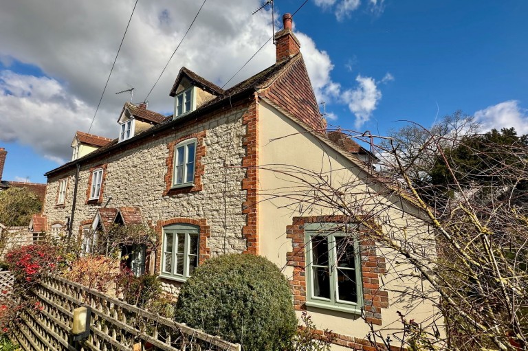 View Full Details for St. Leonards Lane, Wallingford, OX10 0HA