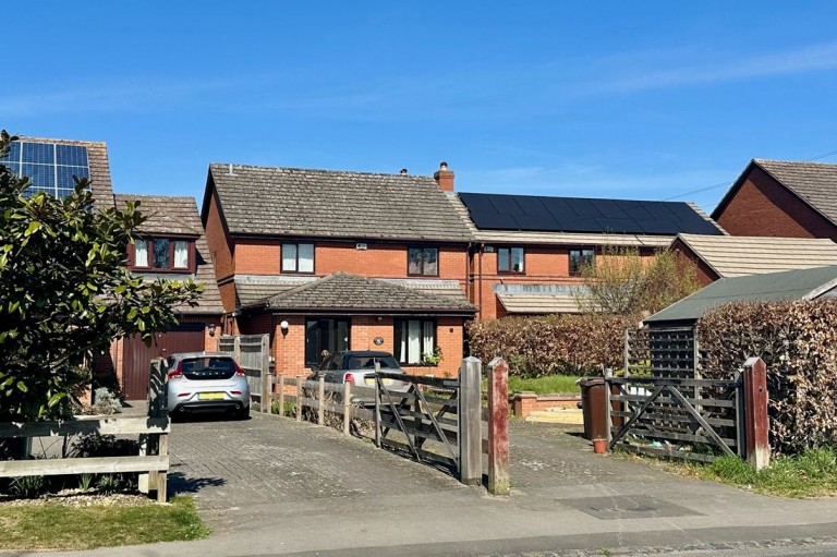 View Full Details for St. Helens Avenue, Benson, Wallingford, OX10 6RU