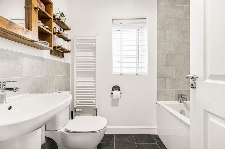 Images for Gerard Avenue, Benson