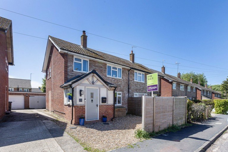 View Full Details for Pauls Way, Watlington, OX49 5QX