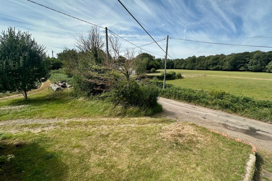 Images for Hammonds End, Bradley Street, Checkendon