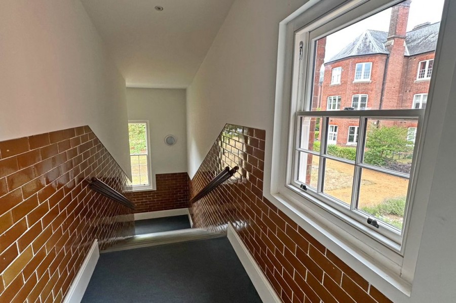 Images for Ipsden Court, Cholsey, OX10 9GD