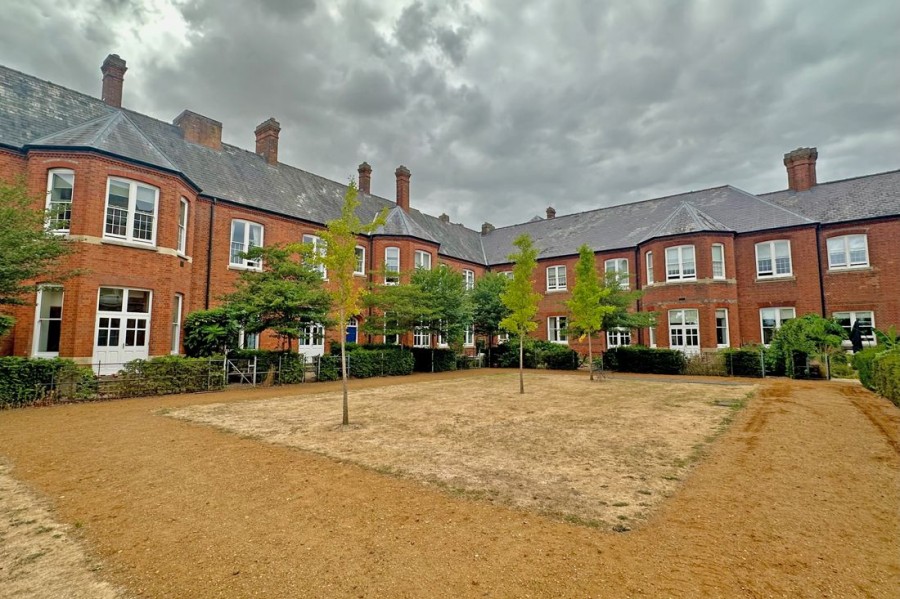 Images for Ipsden Court, Cholsey, OX10 9GD