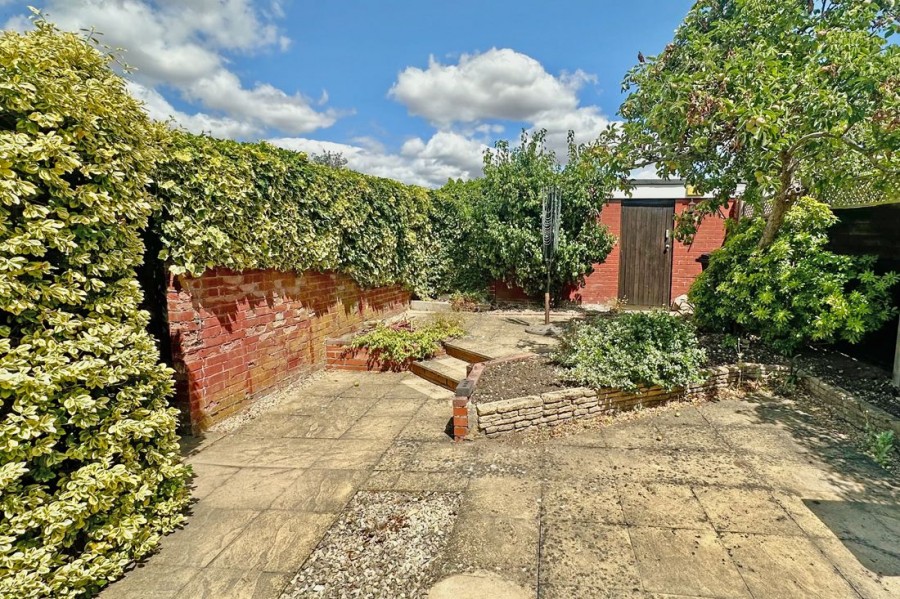 Images for Farm Close, Chalgrove, OX44 7RL