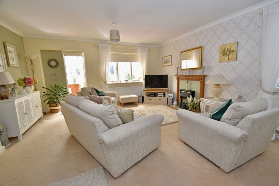 Images for Brook Street, Benson