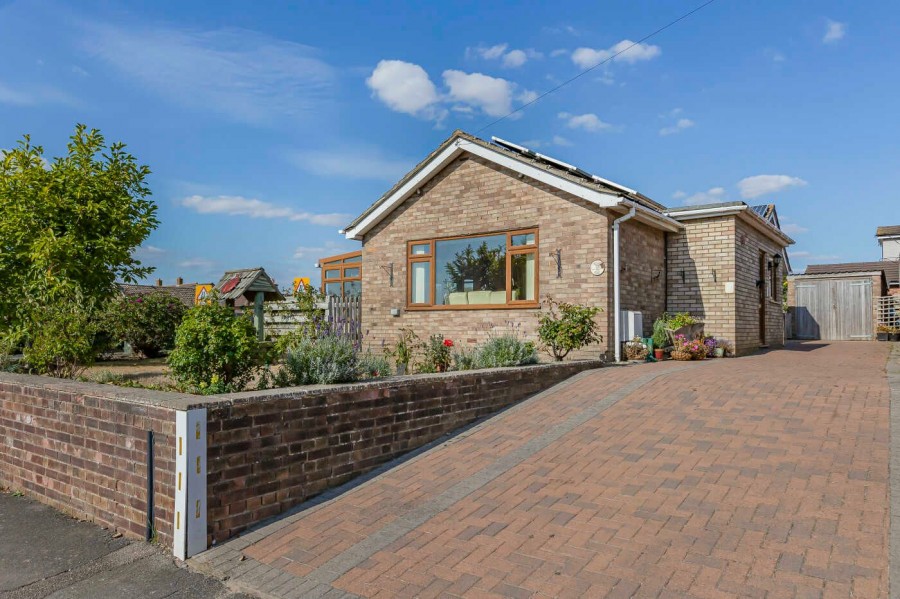 Images for Westfield Road, Benson